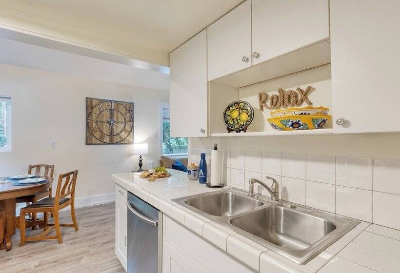 Cottage By The Bay By Avantstay 0.5mi To Beach!