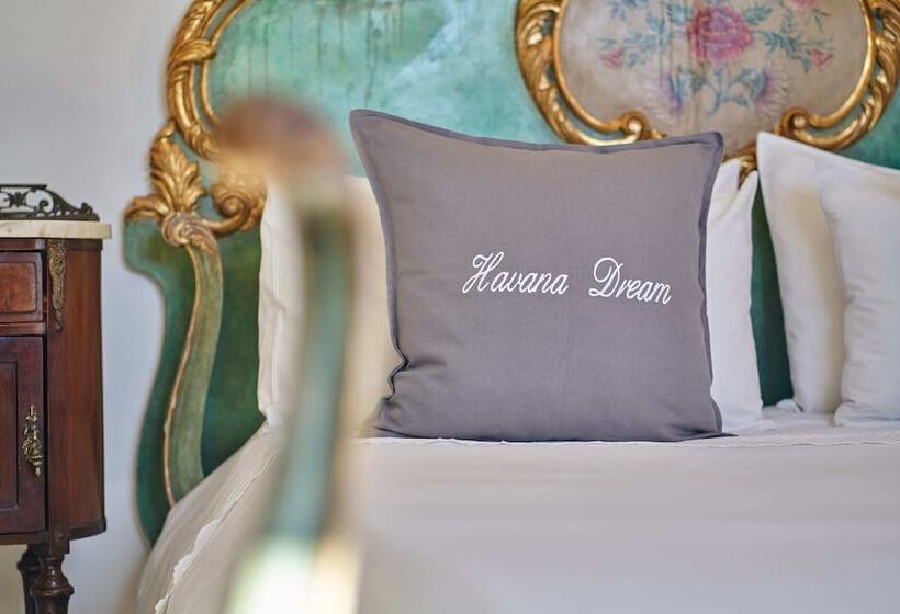 هتل Havana Dream