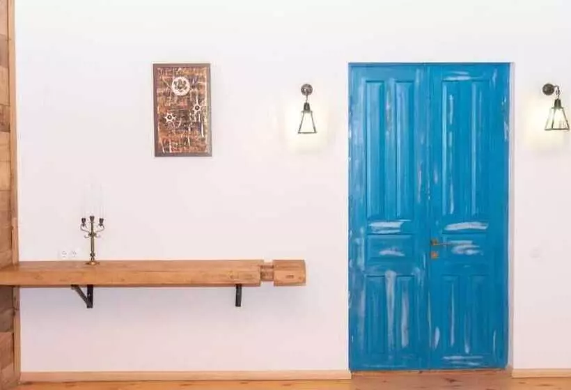 هتل Sazano Wine Cellar &