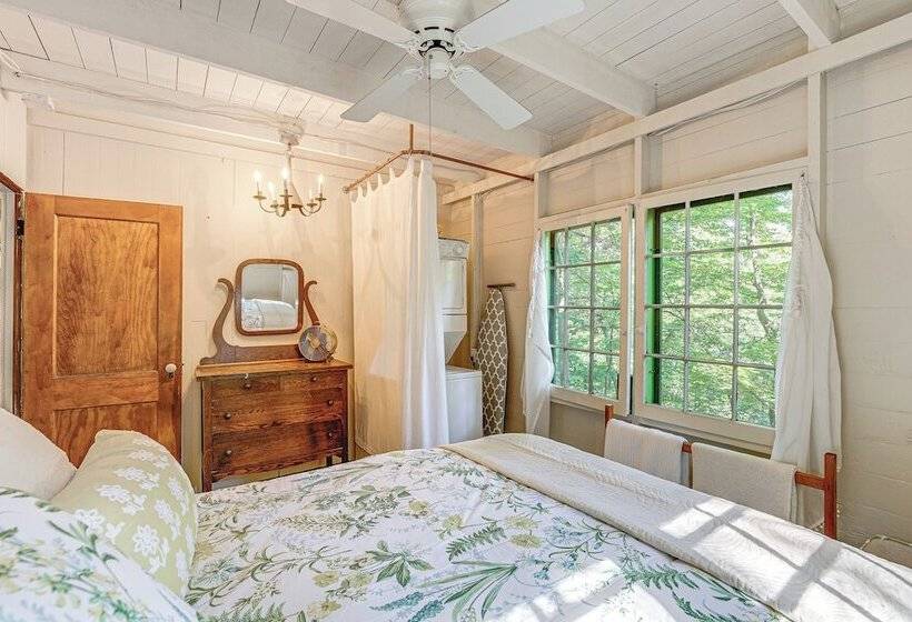 ~ 1 Mi To Dtwn Grand Haven: Lake Michigan Cabin