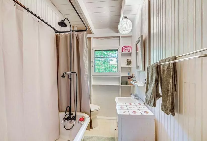 ~ 1 Mi To Dtwn Grand Haven: Lake Michigan Cabin