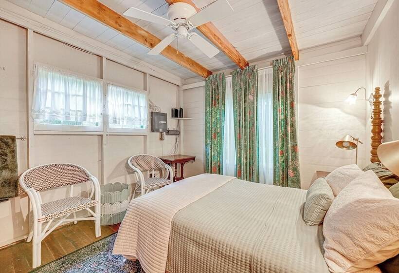 ~ 1 Mi To Dtwn Grand Haven: Lake Michigan Cabin