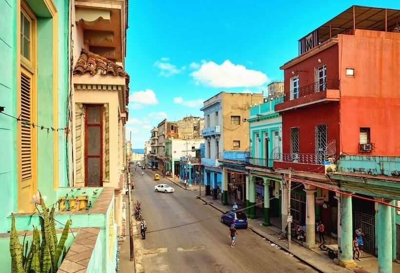 پانسیون Casa Habana Blues 1940