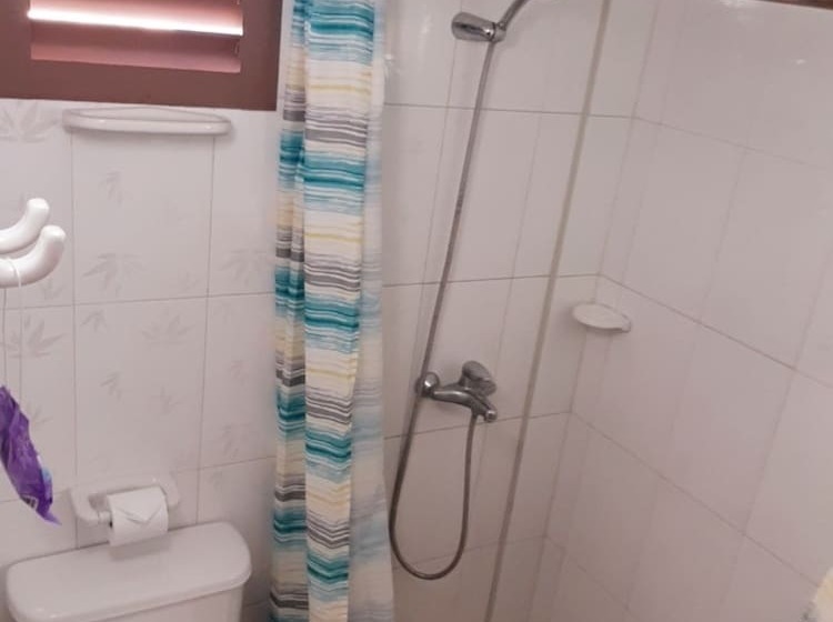 پانسیون Mara Hostal