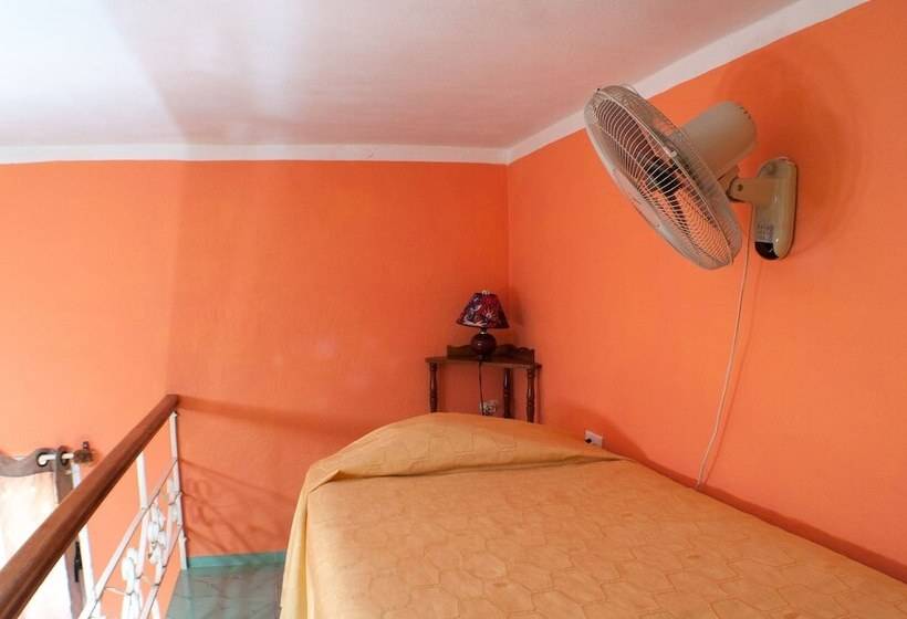 پانسیون Casa Tania & Adrian