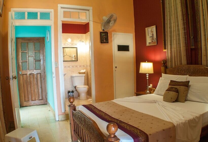 پانسیون Casa Tania & Adrian