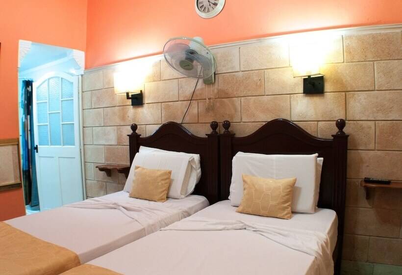 پانسیون Casa Tania & Adrian