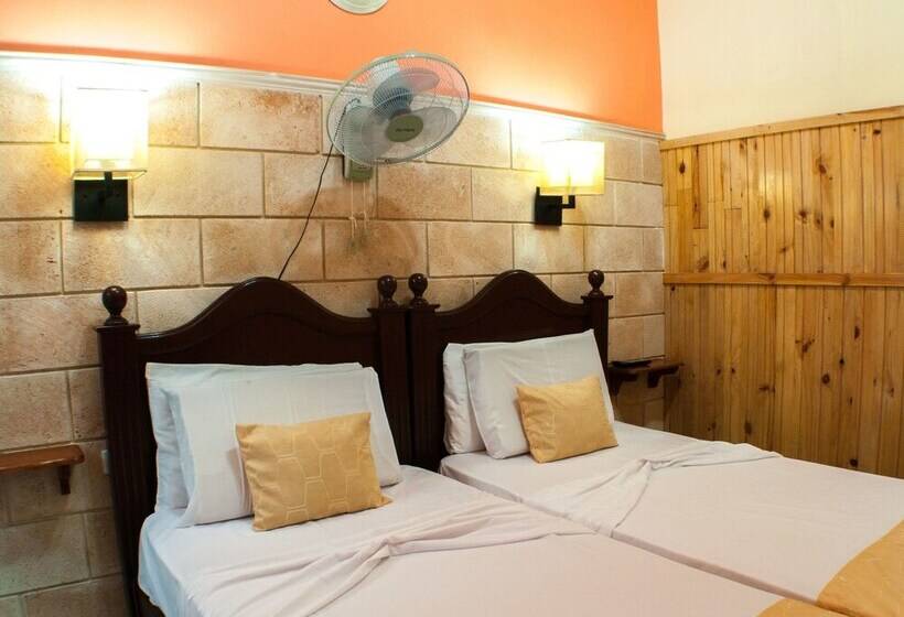 پانسیون Casa Tania & Adrian