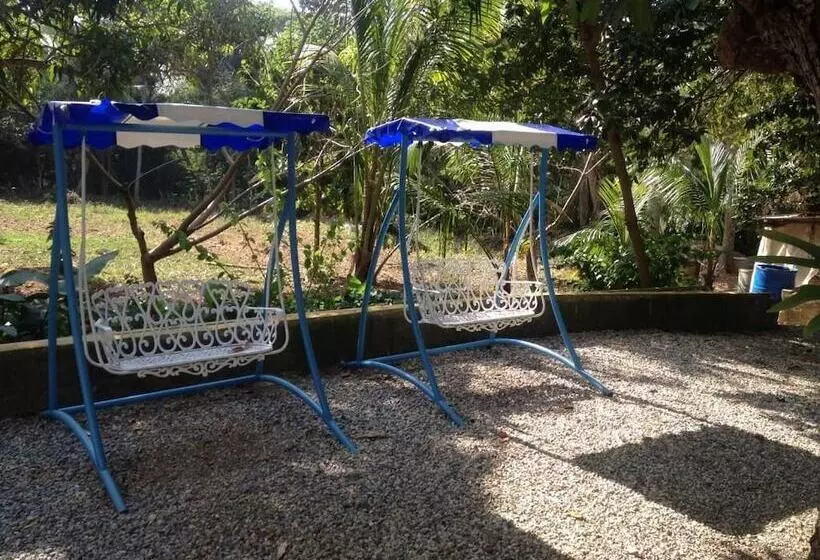 ペンション Casa Hospedaje Maite