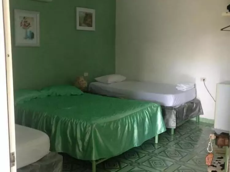 ペンション Casa Hospedaje Maite