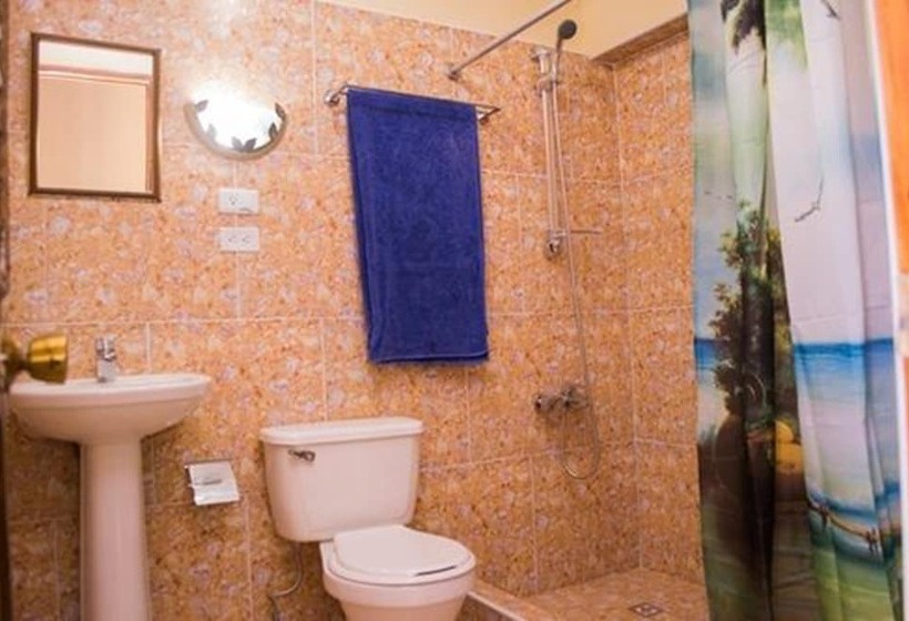 پانسیون Hostal Colonial Alelusa