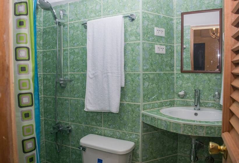 پانسیون Hostal Colonial Alelusa