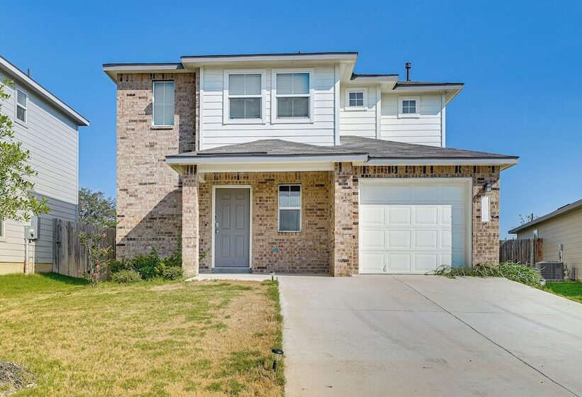 San Antonio Home W/ Pool Access: 11 Mi To Seaworld