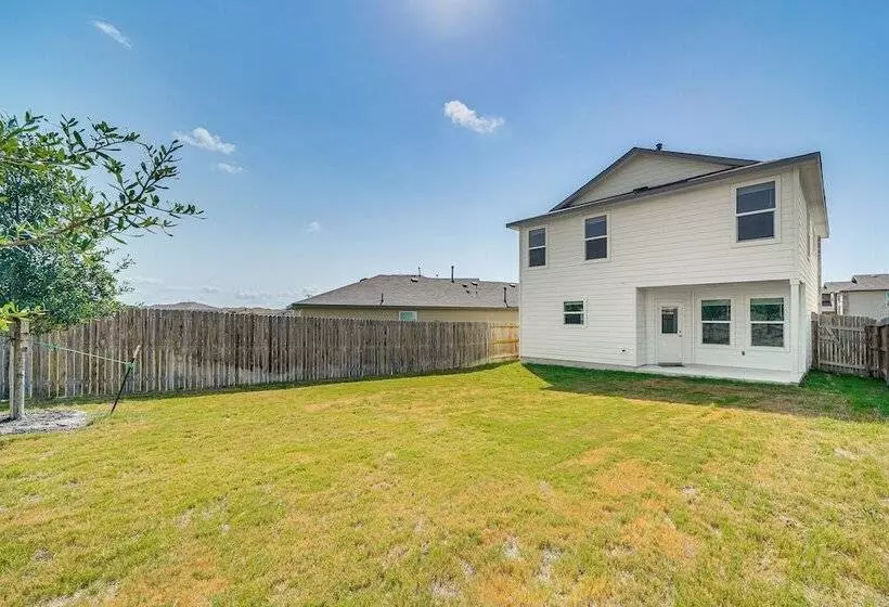 San Antonio Home W/ Pool Access: 11 Mi To Seaworld