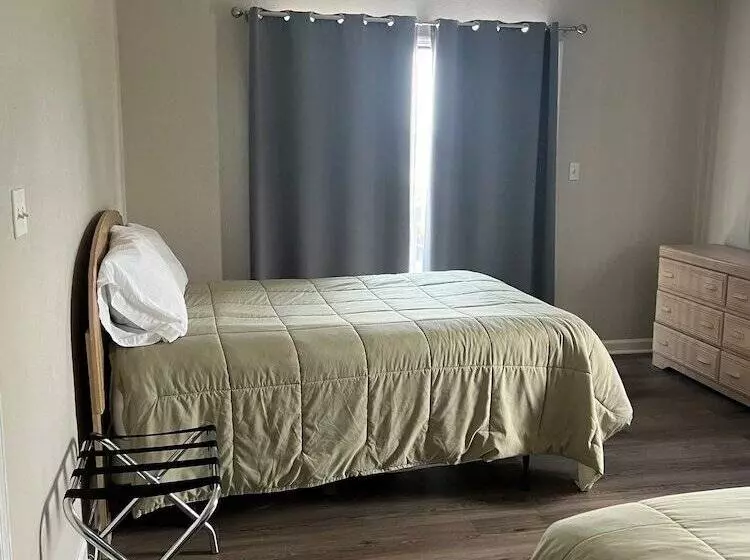 The Moorings Hotel And Marina