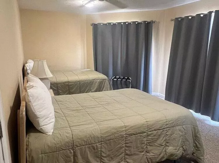 The Moorings Hotel And Marina