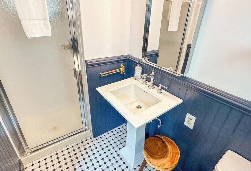 Bed and Breakfast Beachliner