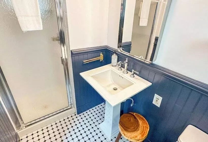 Aamiaismajoitus (B&B) Beachliner