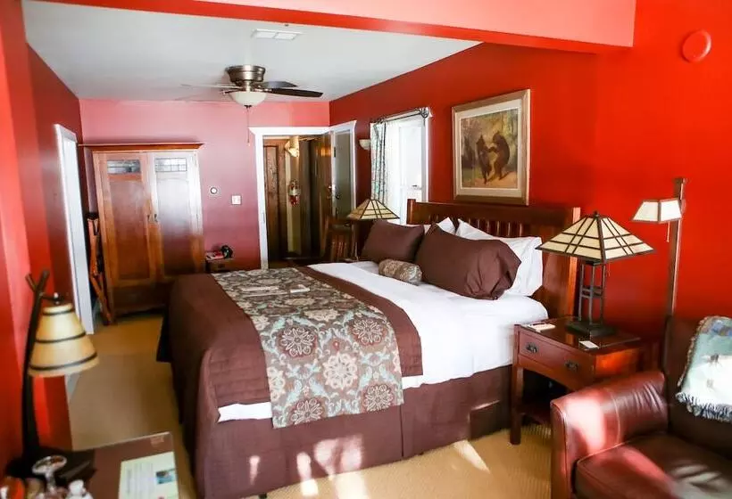 Aamiaismajoitus (B&B) Lake Pointe Inn