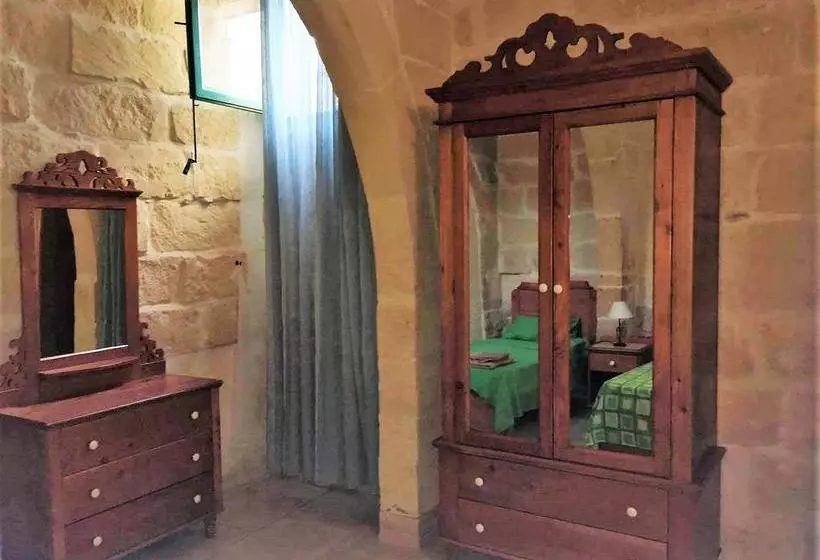 Gozo B&b