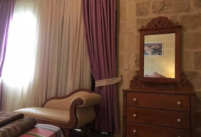 Gozo B&b