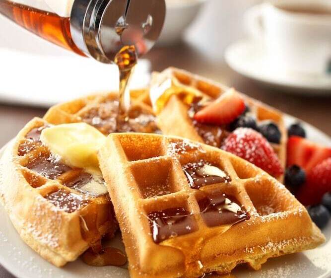 فندق Country Inn & Suites By Radisson Indianola Ia