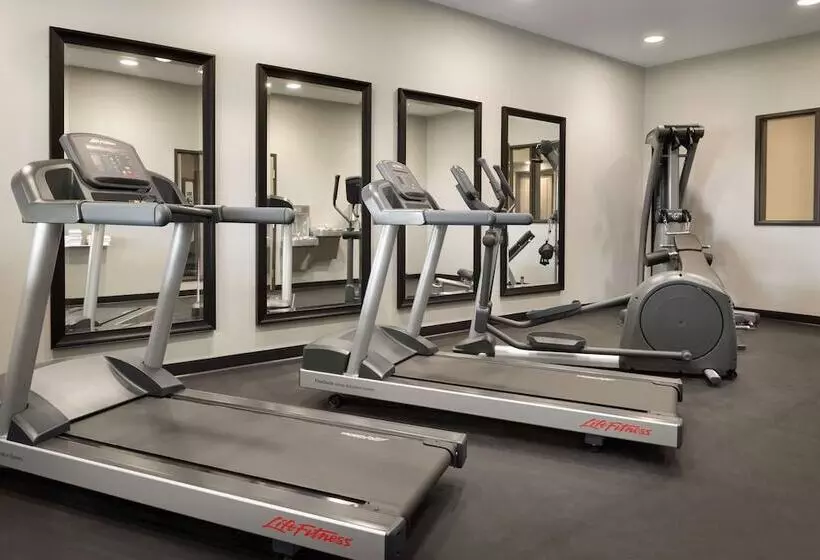 ホテル Country Inn & Suites By Radisson Indianola Ia