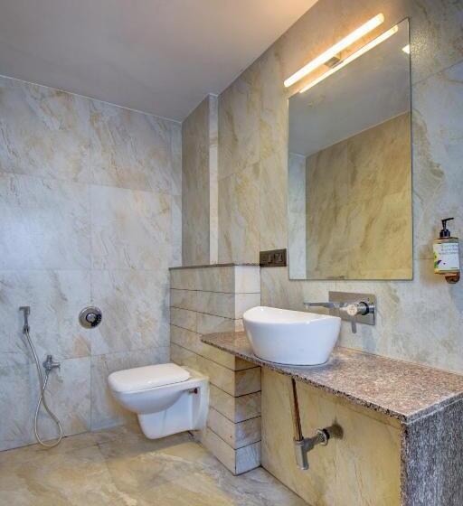 فندق Deepali Executive