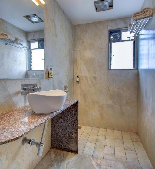 فندق Deepali Executive