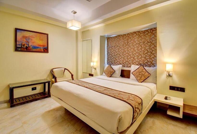 فندق Deepali Executive