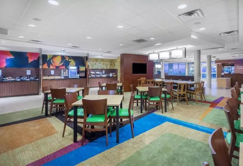 ホテル Fairfield Inn & Suites By Marriott Bloomsburg