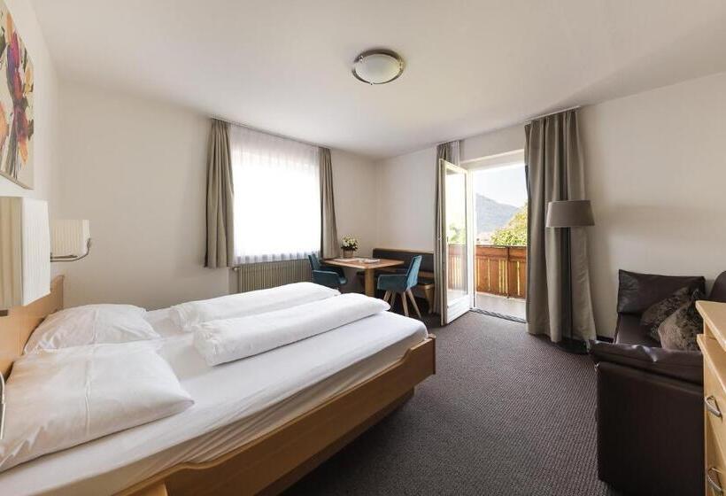 Отель & Residence Rebhof