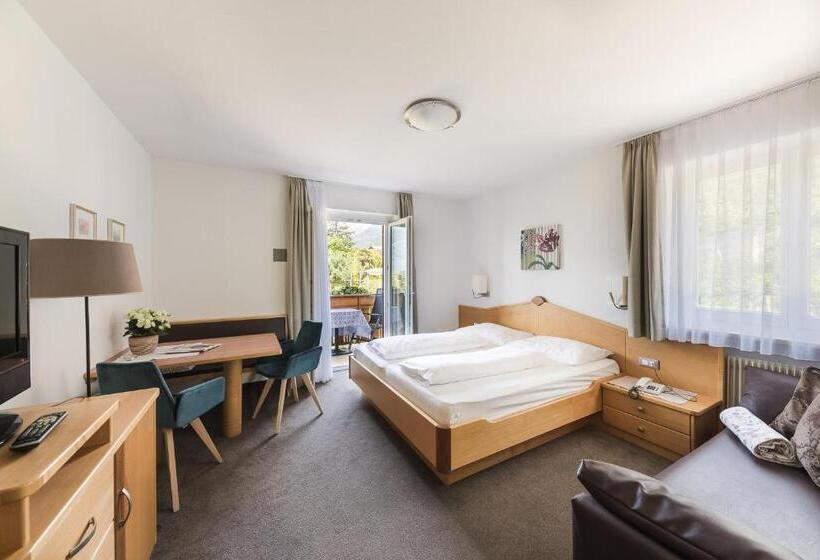 Отель & Residence Rebhof