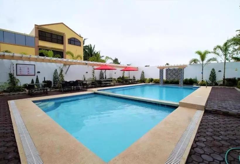 ホテル Zen Rooms  Georgina Tagaytay
