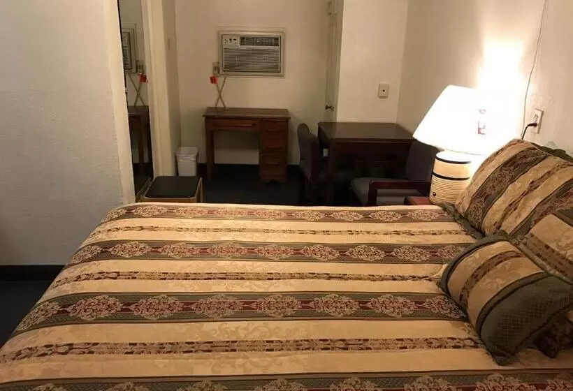 Motelli Budget Inn Of Brownfield