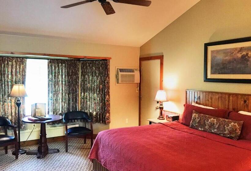 מוטל Hungry Trout Resort