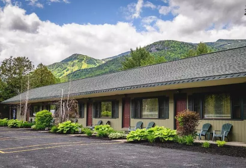 モーテル Hungry Trout Resort
