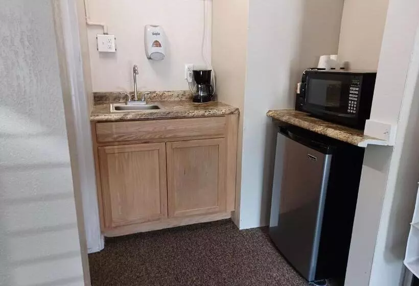 Oakland Motel