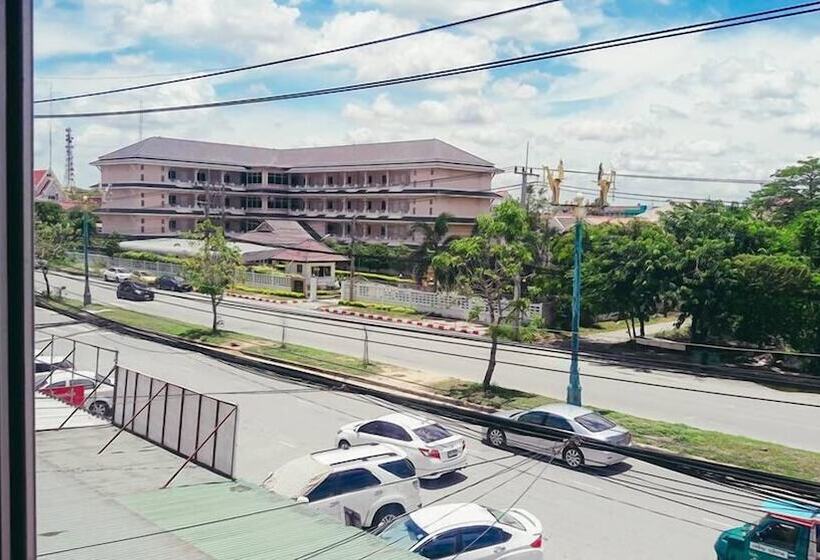 Auberge Hôtelière Muster House