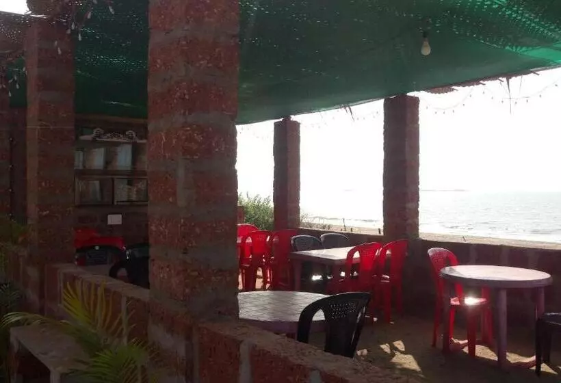 Athaang Beach Resort