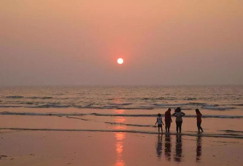 Athaang Beach Resort