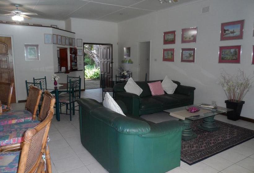 مبيت وإفطار Mdoni House Guest Lodge