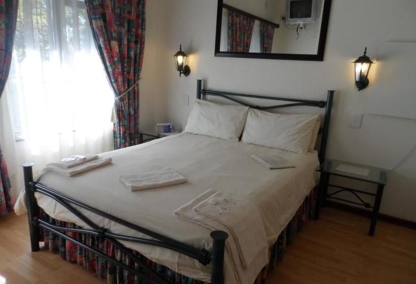 مبيت وإفطار Mdoni House Guest Lodge