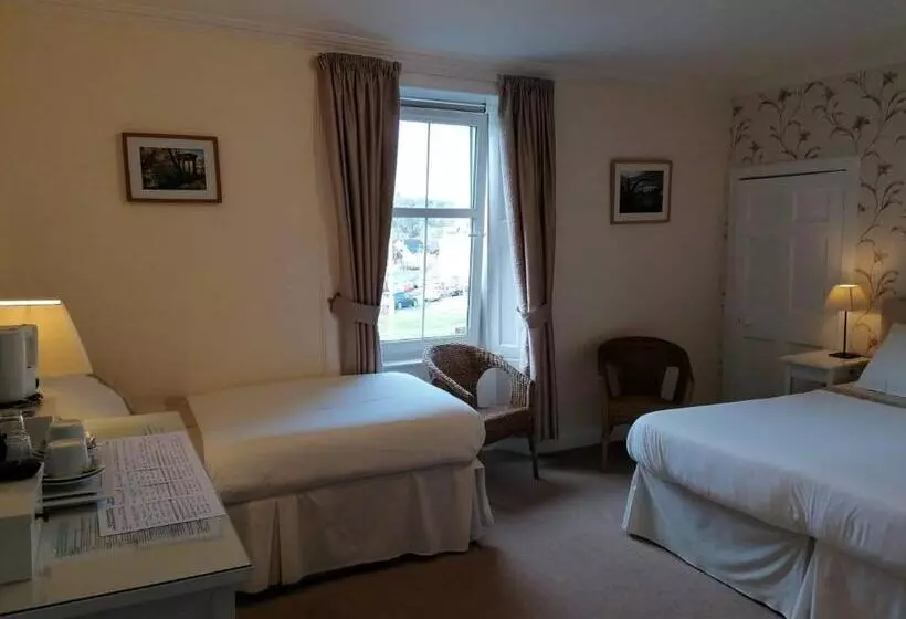 Broomfield House Bed And Breakfast