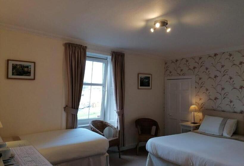 Broomfield House Bed And Breakfast