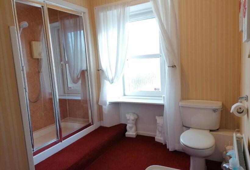 Broomfield House Bed And Breakfast