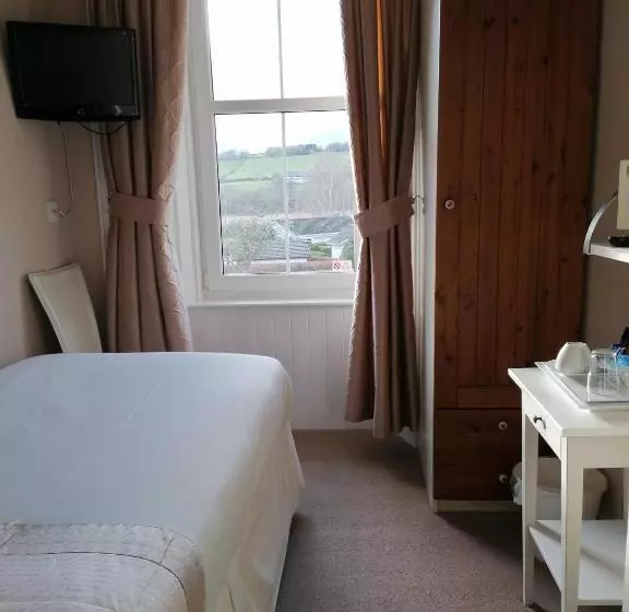 Broomfield House Bed And Breakfast