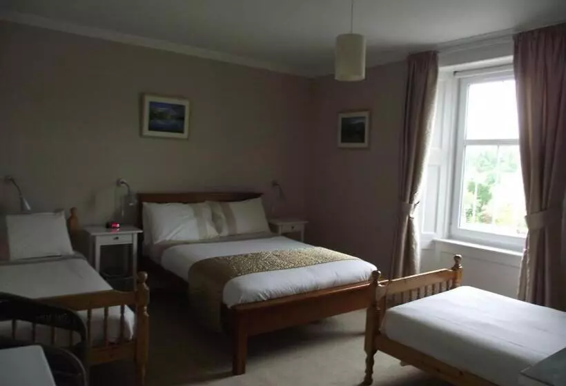 Broomfield House Bed And Breakfast
