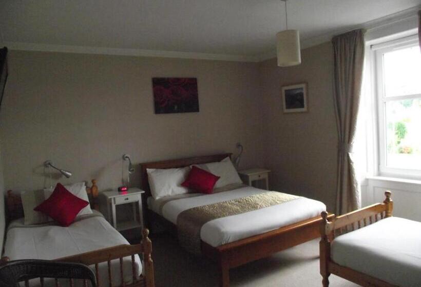 Broomfield House Bed And Breakfast