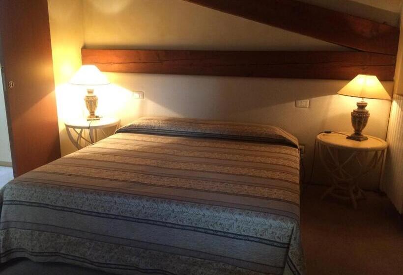 בית מלון כפרי Albergo Villa Francesca Beauty Spa